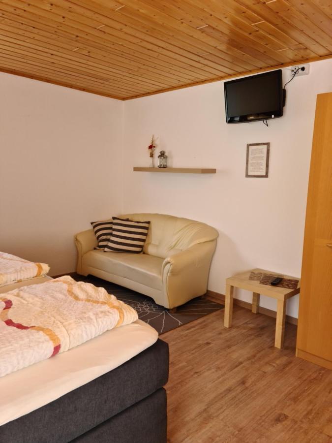 Gaestehaus Portugall Ellenz-Poltersdorf Extérieur photo