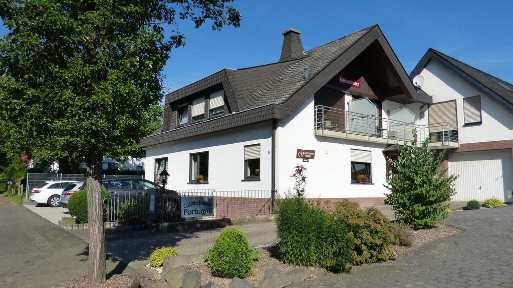 Gaestehaus Portugall Ellenz-Poltersdorf Extérieur photo